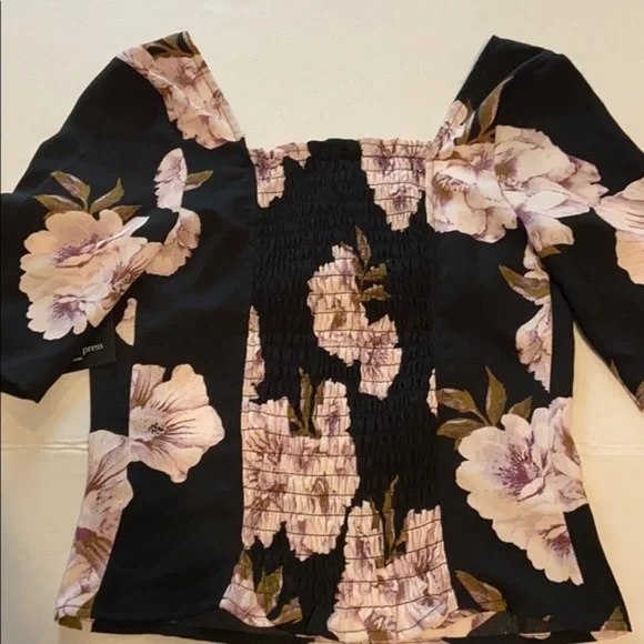 Free Press square neck top flower pattern Small - Picture 2 of 4